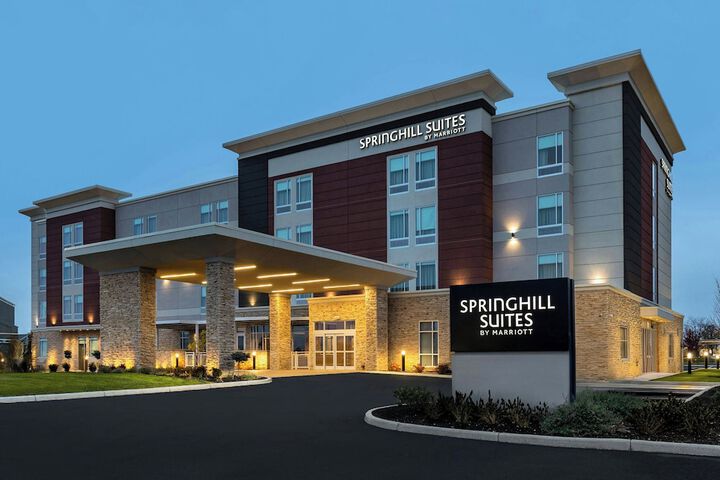 Hotel 37 of 40