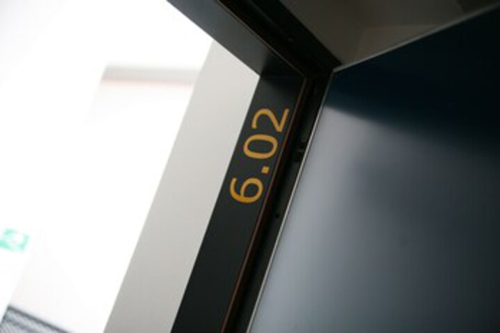 Room 216 of 275