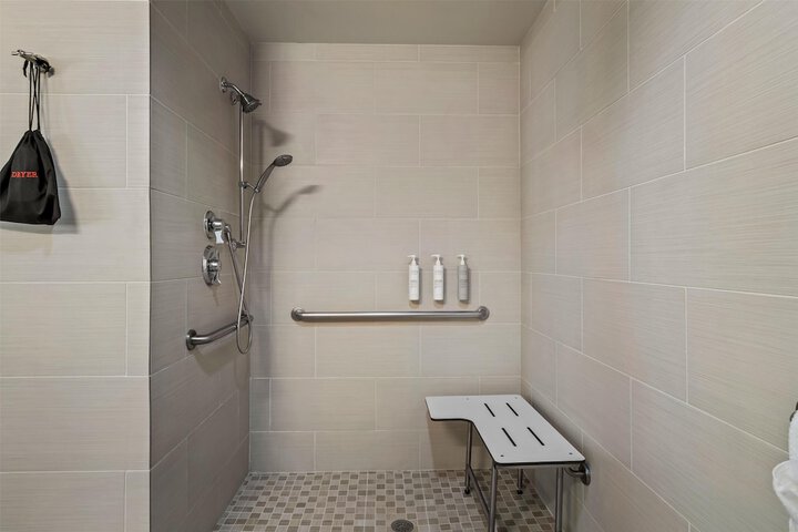 Bathroom shower