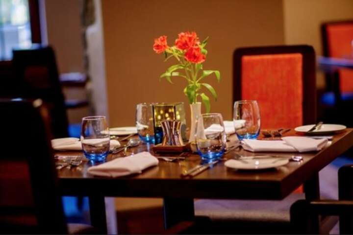 Dining 47 of 73