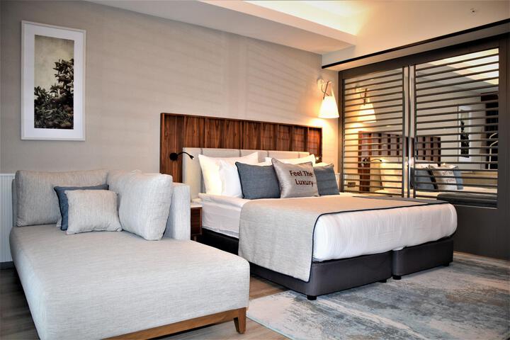 Room 92 of 115