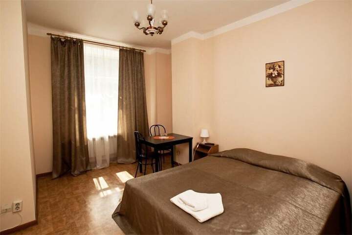 Room 5 of 26