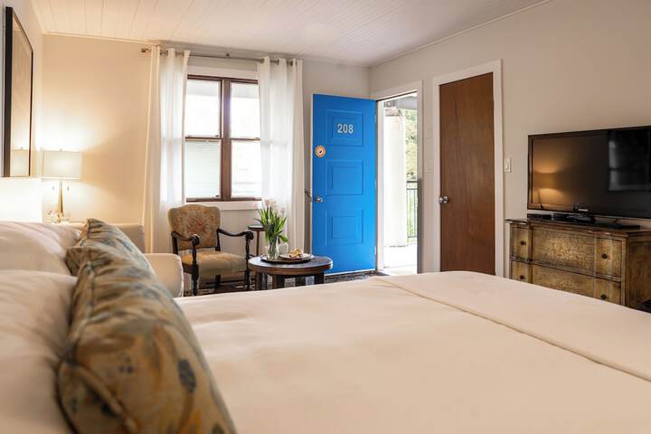 Room 26 of 68