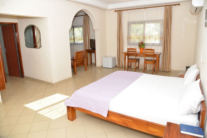 Room 16 of 41
