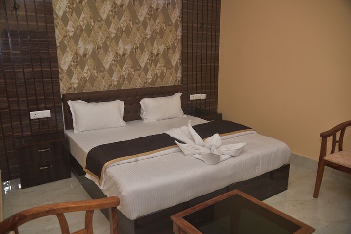 Room 20 of 31