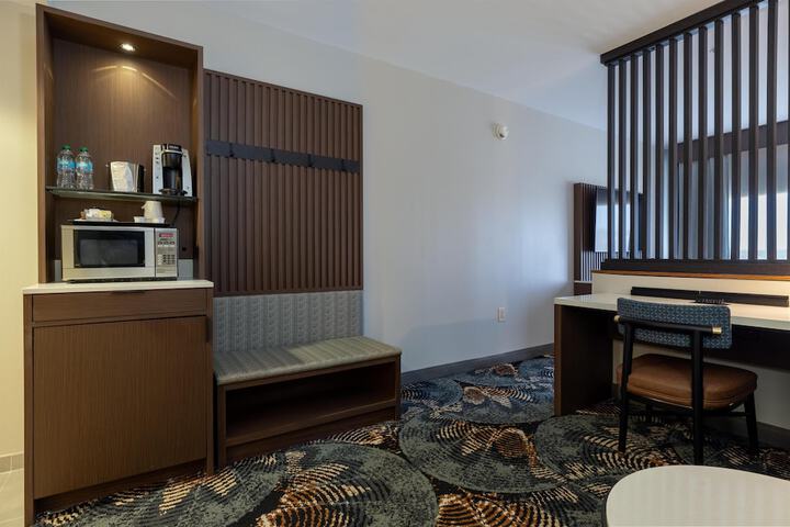 Room 25 of 56