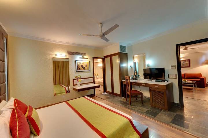 Room 10 of 39