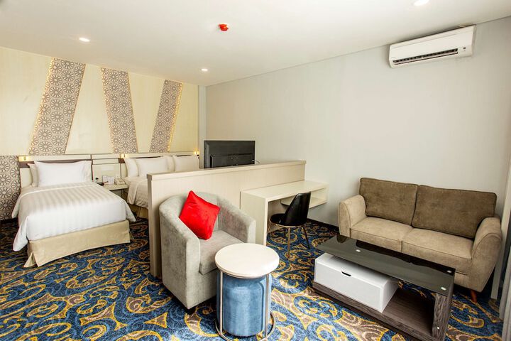 Room 13 of 62