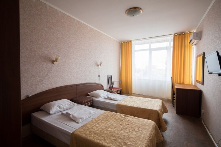 Room 11 of 47