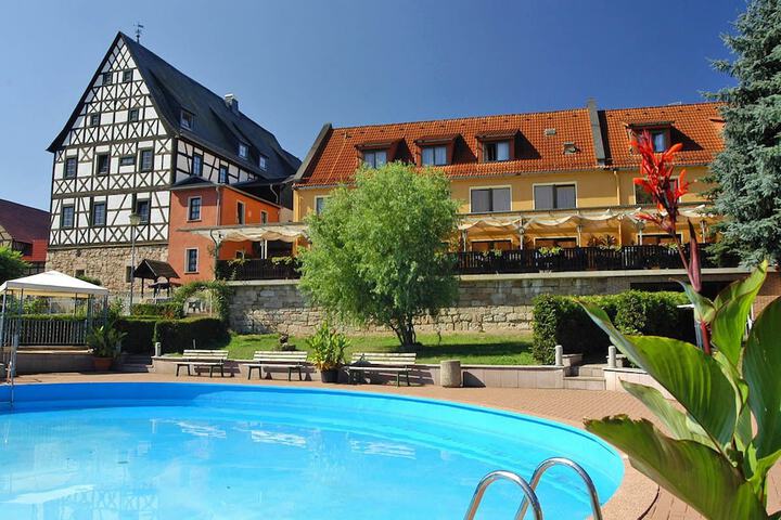 Landhotel Edelhof in Uhlstadt - Kirchhasel
