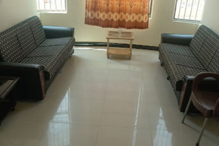 Room 14 of 14