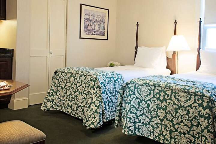 Guestroom Pic