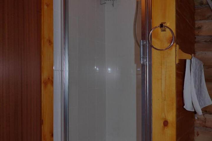 Room 10 of 10
