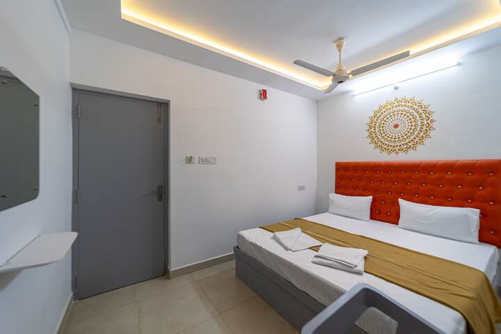 Room 5 of 39