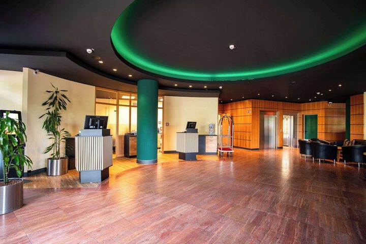 Lobby Photos