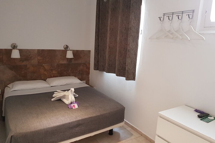 Room 4 of 57