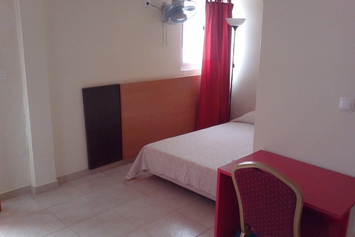 Room 10 of 22