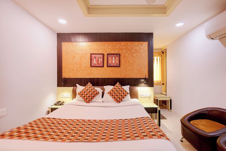 Room 48 of 73