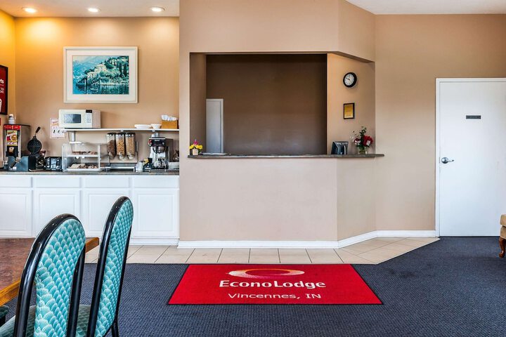 Dining Photos