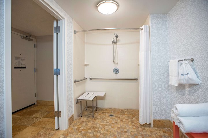 Bathroom shower