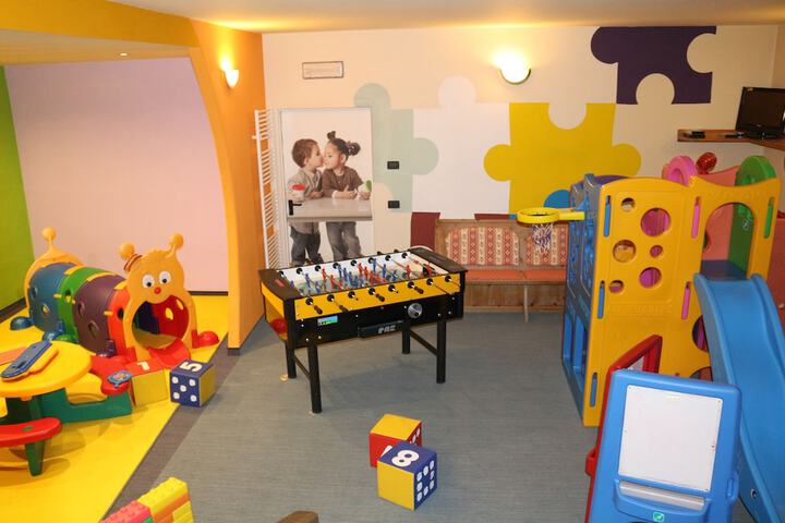 Childrens Activities 42 of 69