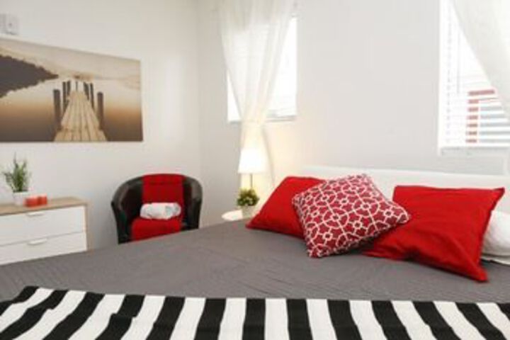 Room 126 of 245