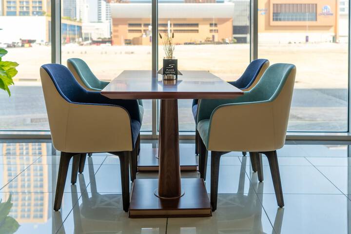 Dining 94 of 103