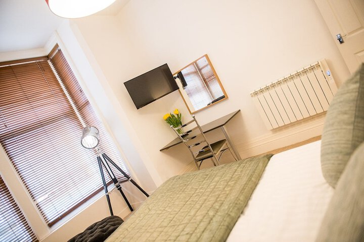 Room 21 of 69