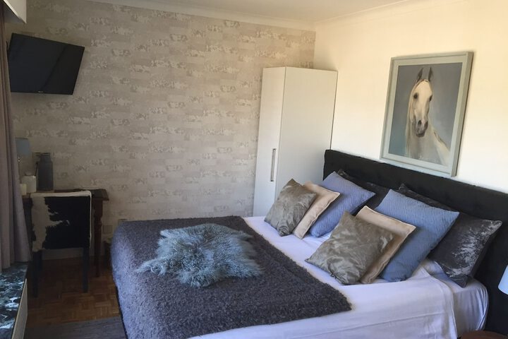 Room 7 of 43