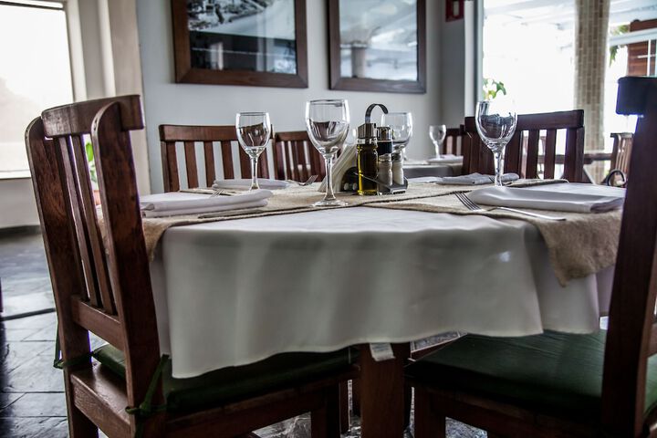 Dining 73 of 94
