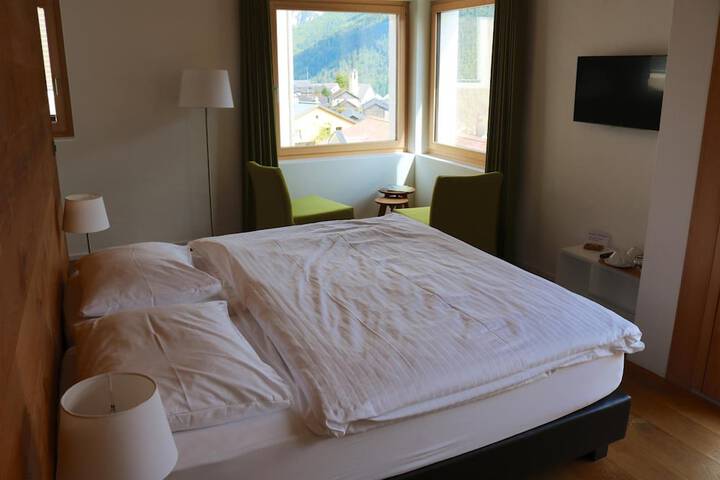 Room 19 of 65