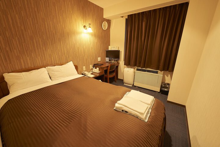 Room 8 of 41