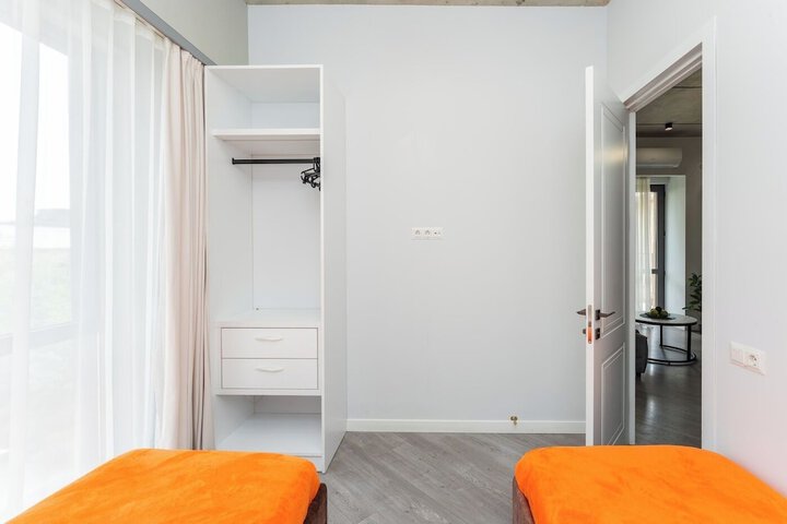 Room 35 of 126