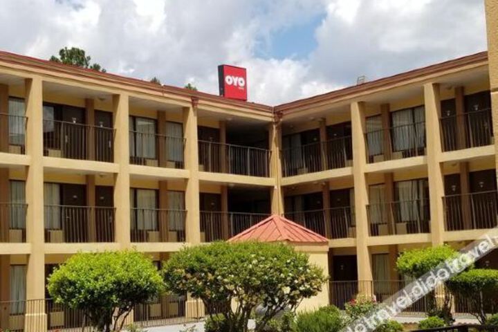 Oyo Hotel Decatur I 20 East in Decatur, GA