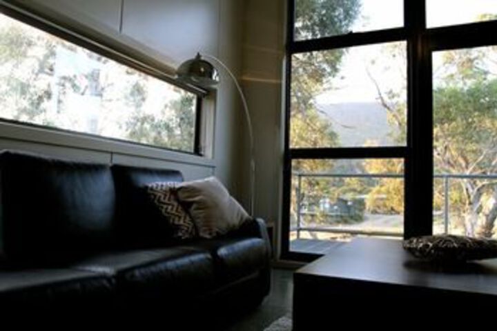 Room 6 of 13