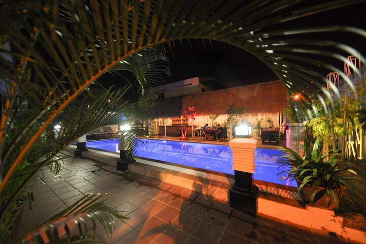 Pool 34 of 45
