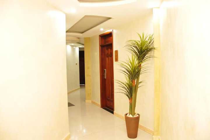 Ballroom/Hall 16 of 18