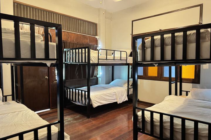 Room 19 of 95