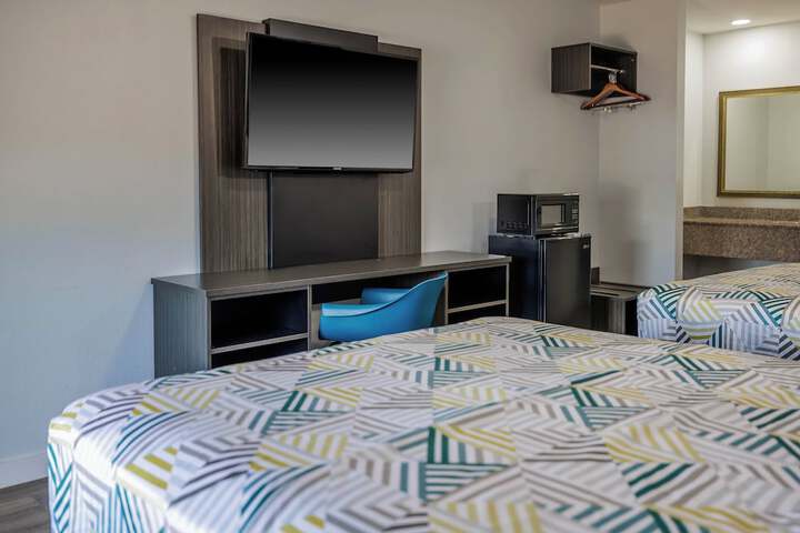 Room 9 of 62