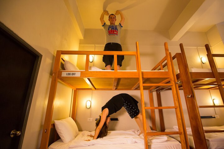 Room 12 of 49