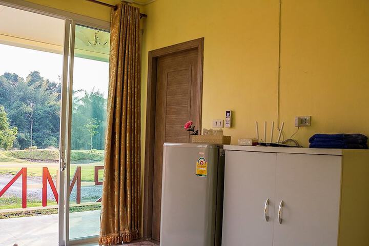 Room 2 of 7