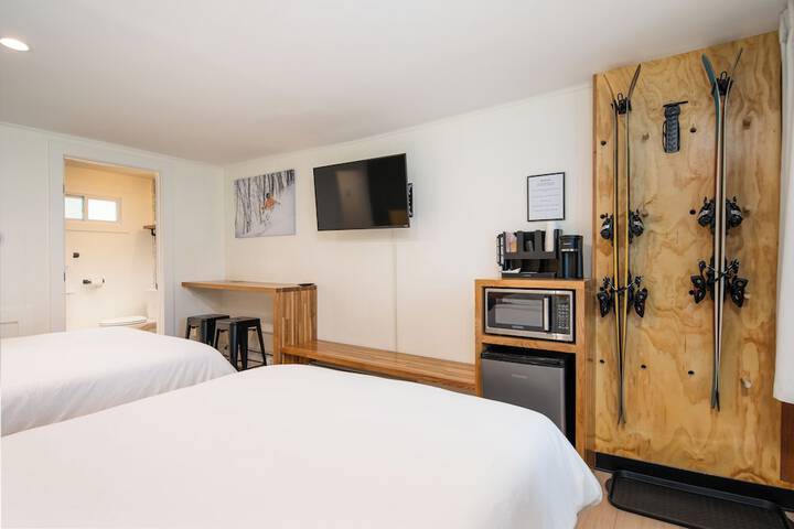 Room 5 of 46