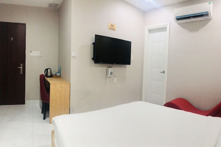 Room 7 of 31