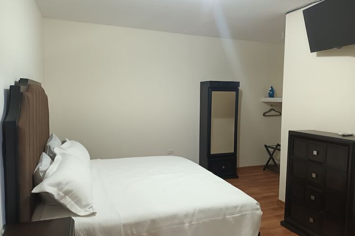 Room 2 of 12