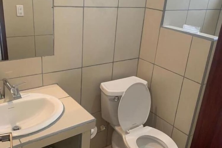 Room 12 of 22