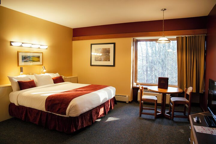 Room 3 of 19