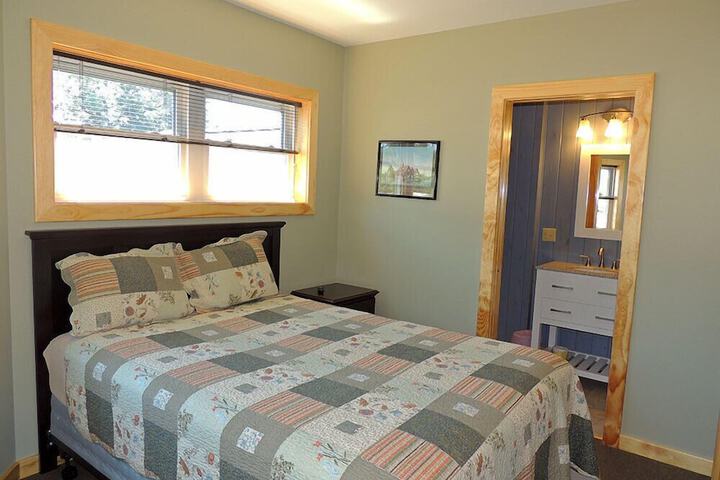 Room 49 of 338