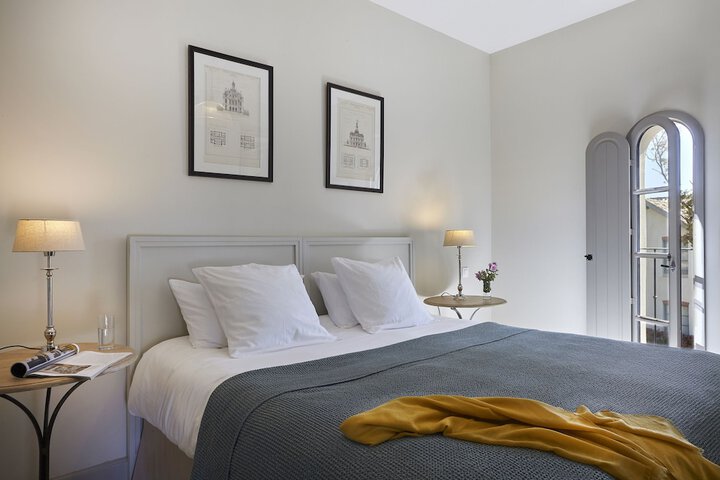 Room 20 of 151