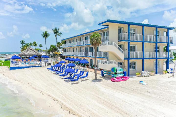 Glunz Ocean Beach Hotel and Resort