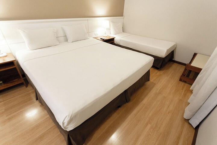 Room 19 of 135